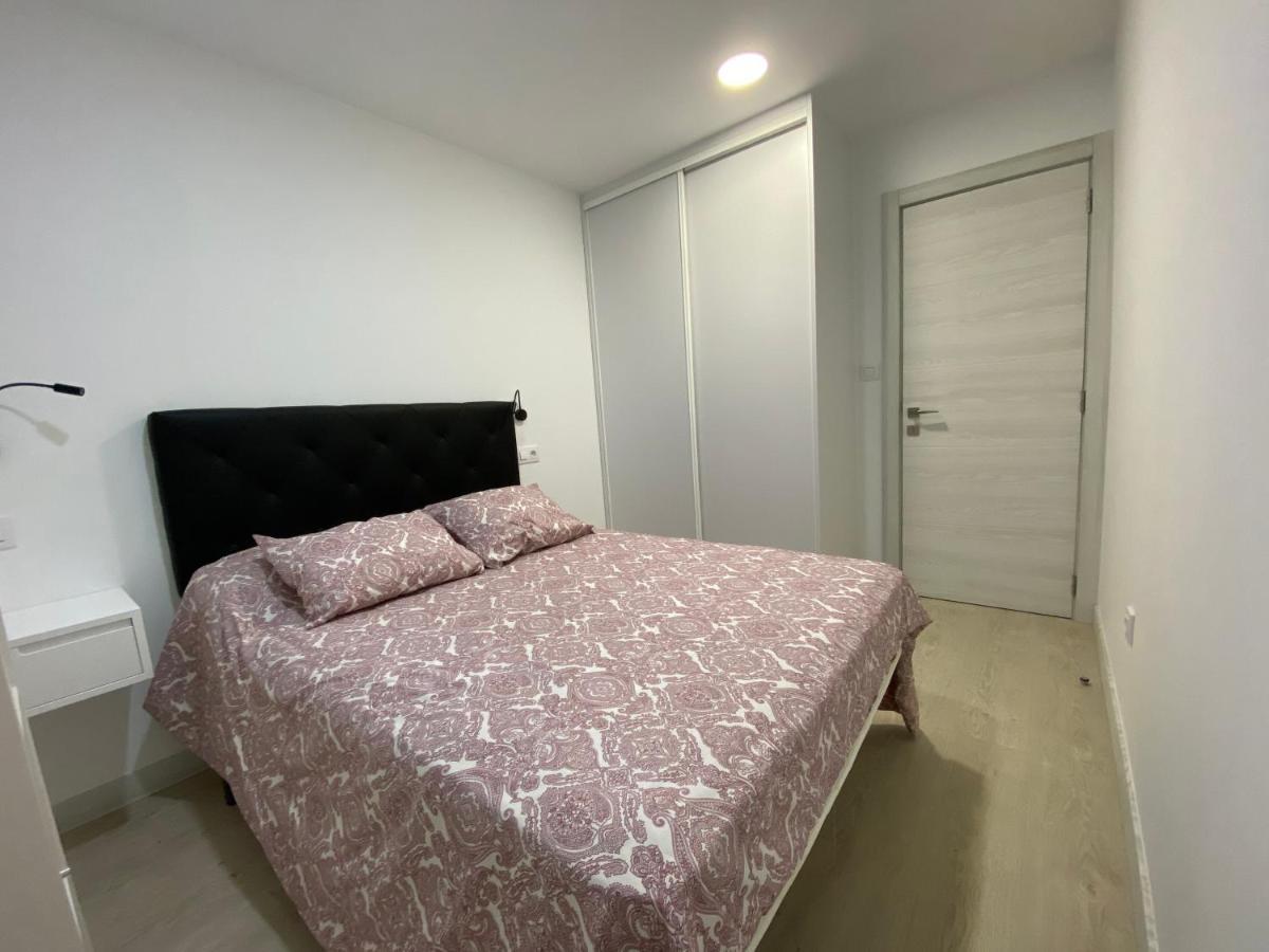 Апартаменты Apartamento En Avenida De Finisterre Ла-Корунья Экстерьер фото